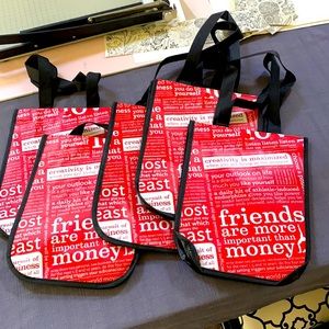 Lululemon red and black small tote bag